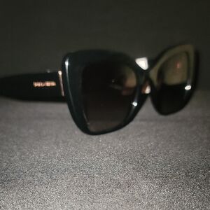Dolce & Gabbana Elegant Black Sunglasses